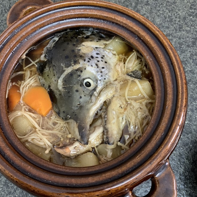 日式炖三文鱼头
