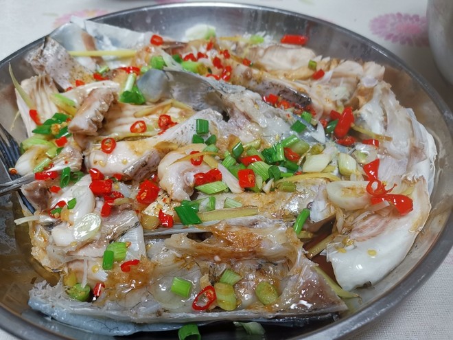 清蒸鱼头