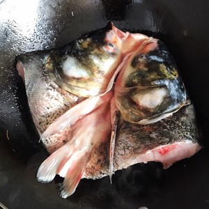奶白鱼头汤（鲜）