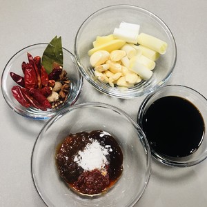 鱼头泡饼 炖鱼头（家庭版旺顺阁）