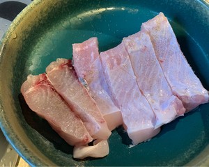 不煎不炸、软软嫩嫩酱烧吮指鱼头