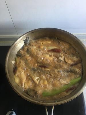 酱焖海杂鱼