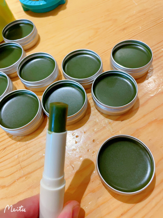宝宝治疗蚊虫叮咬神器 艾草薄荷金银花膏