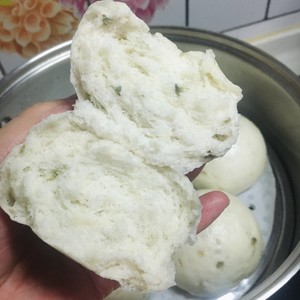 槐树花的最经典吃法一一槐树花馒头