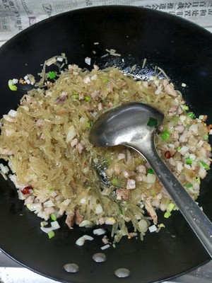 槐花酱肉大包子