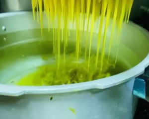 广西槐花粉