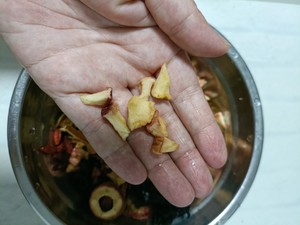 简单又好喝的洛神花果茶