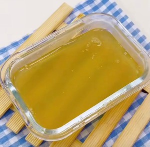孩子上火?这样吃清热解毒-?雪梨菊花冻「家庭版」