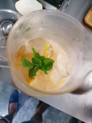 好喝到炸裂的夏日饮品（柠檬薄荷饮乐多）