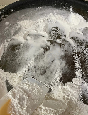 少女心炸裂?玫瑰荔枝雪媚娘！软fufu超好吃‼️