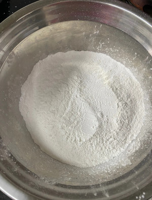 少女心炸裂?玫瑰荔枝雪媚娘！软fufu超好吃‼️
