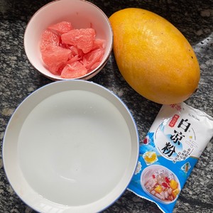 自制桂花芒果木莲冻