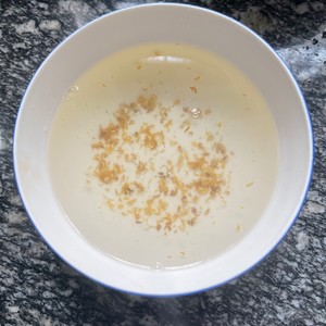 自制桂花芒果木莲冻