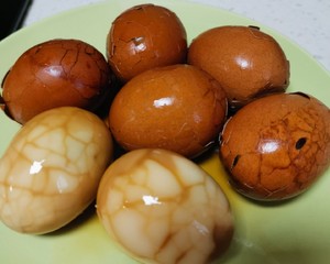 不用茶叶的超入味茶叶蛋