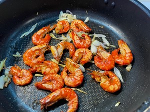 不经油炸的茶叶虾