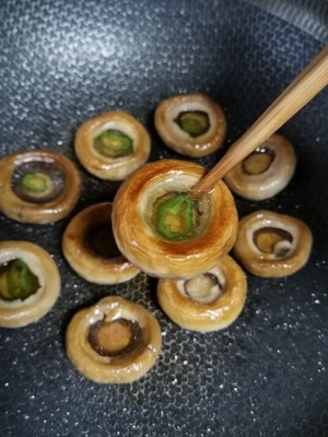 香煎口蘑  鲜的扭起来