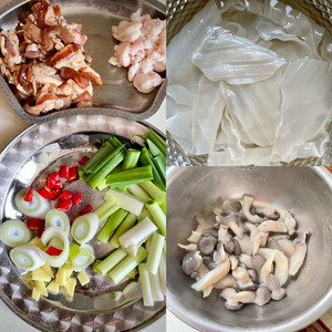 袖珍菇粉皮炒肉