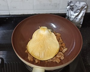 腐乳红烧白灵菇扒