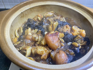 年夜饭大菜：发菜蚝豉焖猪手