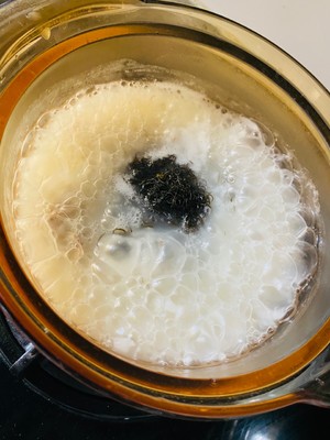 蚝豉发菜瑶柱鸡粥