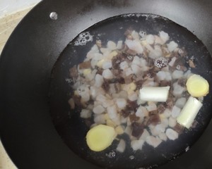 发菜海鲜羹