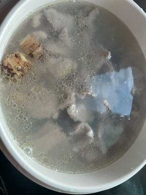 老广年夜饭-蚝豉发菜腐竹汤