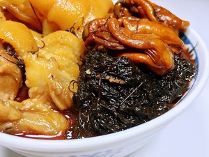 喜庆菜·蚝鼓发菜烩猪手（寓意：好事发财就手）