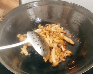 滑子蘑土豆片