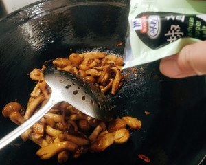 滑子蘑土豆片