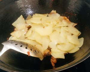 滑子蘑土豆片