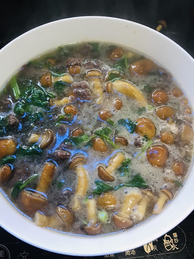 滑菇牛肉羹