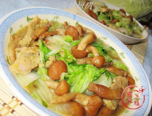 白菜炒滑子蘑