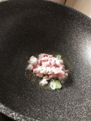 〈辣炒滑子蘑〉?，滑滑的，欣小厨 ?