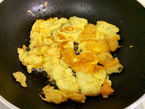 丝瓜鸡蛋烩白玉菇