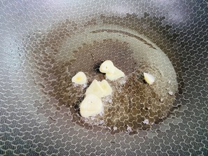 ?鲜嫩美味，营养丰富‼️小炒白玉菇