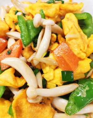 白玉菇炒鸡蛋