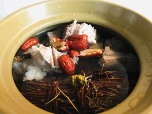 灵芝骨头汤