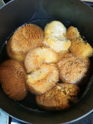 干猴头菇泡发处理零苦味