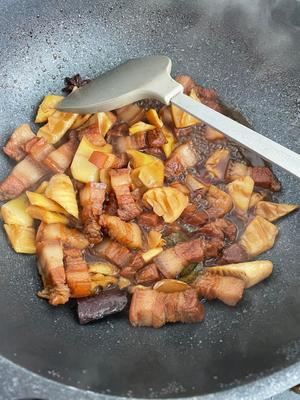 竹笋烧肉！甜而不腻酥而不烂！
