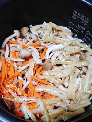 一口气能吃两碗❗日式蟹味菇煲饭（来自一位日本老婆婆的方子.附有味啉和荞面汁制法）