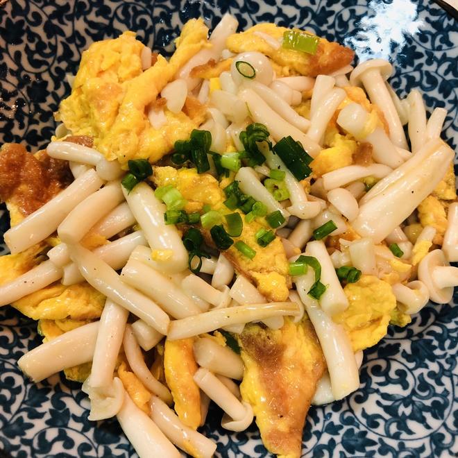 蟹味菇炒鸡蛋