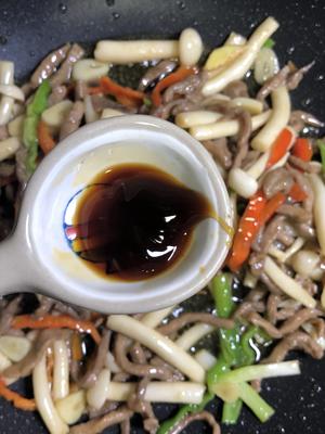 家常小炒‼️海鲜菇炒肉丝?