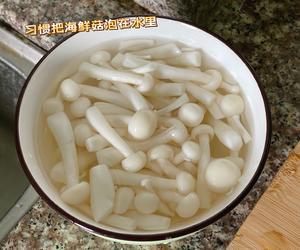 光盘神器海鲜菇炒青椒