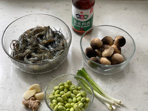 草菇毛豆炒河虾
