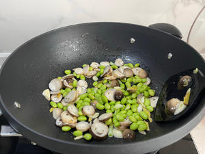 草菇毛豆炒河虾