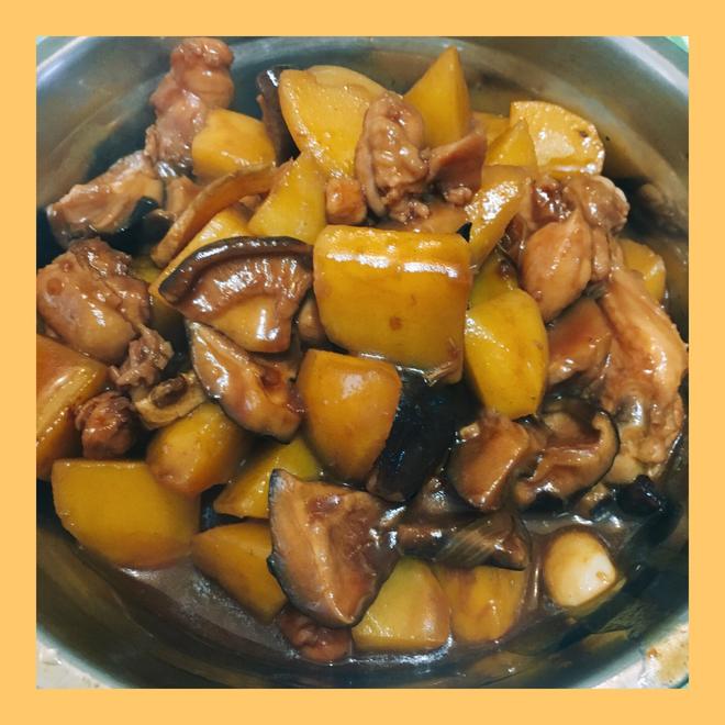 超级下饭土豆香菇炖鸡腿