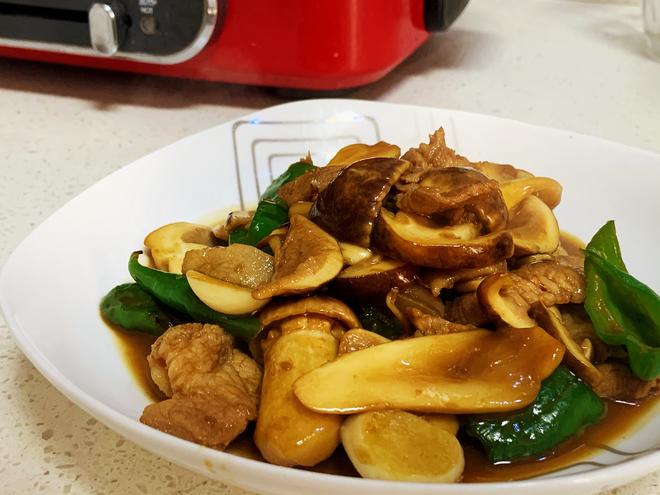 赤松茸炒肉