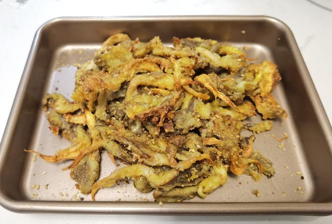 椒盐平菇 （空气炸锅）
