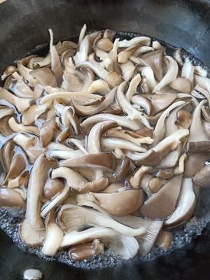 素炒平菇