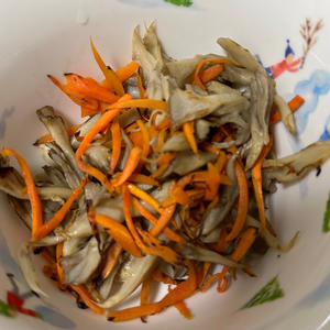 粉丝蘑菇/舞茸沙拉&amp;玄米黑醋汁 （ref.《无印良品的四季食谱 Café&amp;Meal MUJI》）